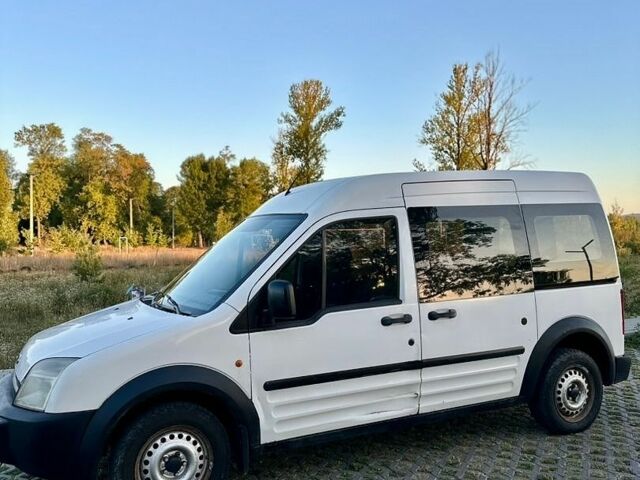Белый Форд Транзит Коннект, объемом двигателя 1.75 л и пробегом 180 тыс. км за 3500 $, фото 2 на Automoto.ua