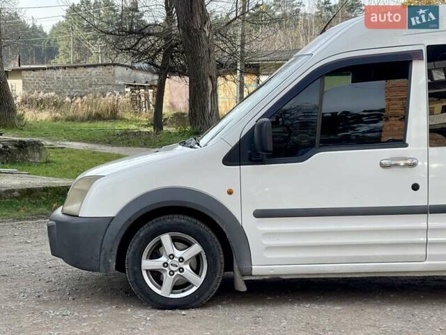 Белый Форд Транзит Коннект, объемом двигателя 1.75 л и пробегом 380 тыс. км за 4500 $, фото 7 на Automoto.ua