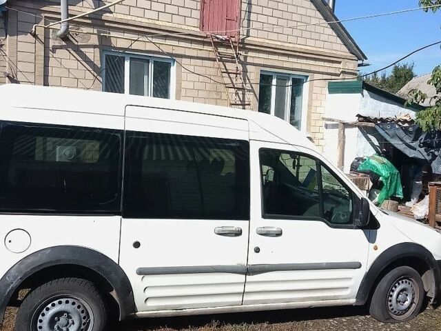 Белый Форд Транзит Коннект, объемом двигателя 1.8 л и пробегом 530 тыс. км за 3009 $, фото 3 на Automoto.ua
