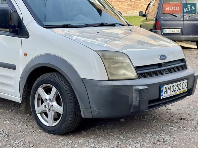 Белый Форд Транзит Коннект, объемом двигателя 1.75 л и пробегом 380 тыс. км за 4500 $, фото 4 на Automoto.ua