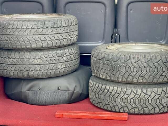 Белый Форд Транзит Коннект, объемом двигателя 1.75 л и пробегом 380 тыс. км за 4500 $, фото 33 на Automoto.ua