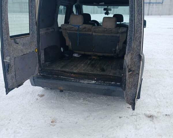 Белый Форд Транзит Коннект, объемом двигателя 1.75 л и пробегом 328 тыс. км за 3200 $, фото 6 на Automoto.ua