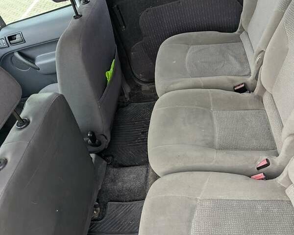 Белый Форд Транзит Коннект, объемом двигателя 1.8 л и пробегом 316 тыс. км за 4700 $, фото 24 на Automoto.ua