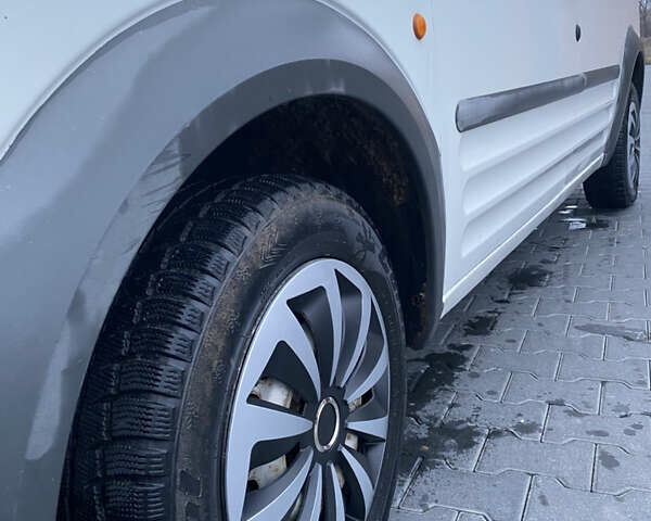 Білий Форд Транзит Коннект, об'ємом двигуна 1.75 л та пробігом 310 тис. км за 3750 $, фото 4 на Automoto.ua