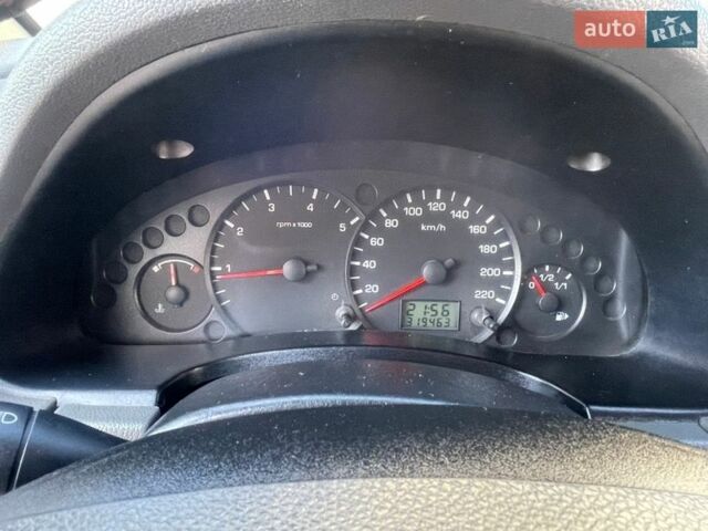 Белый Форд Транзит Коннект, объемом двигателя 1.8 л и пробегом 320 тыс. км за 2900 $, фото 22 на Automoto.ua