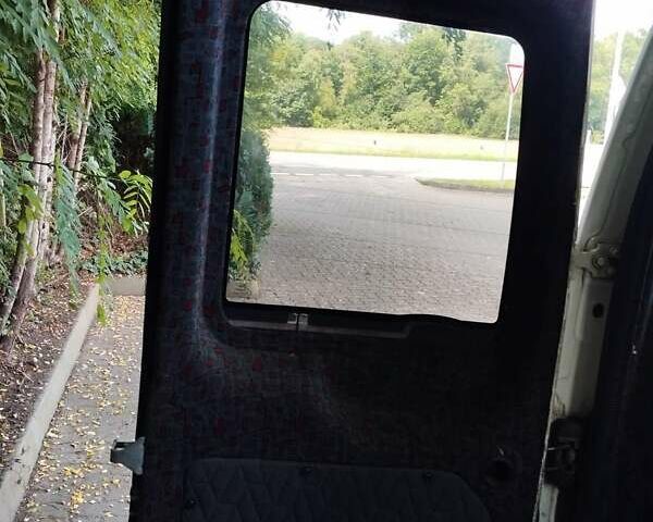 Белый Форд Транзит Коннект, объемом двигателя 1.75 л и пробегом 200 тыс. км за 4000 $, фото 15 на Automoto.ua