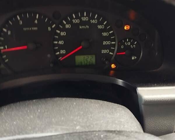 Белый Форд Транзит Коннект, объемом двигателя 1.75 л и пробегом 200 тыс. км за 4000 $, фото 13 на Automoto.ua