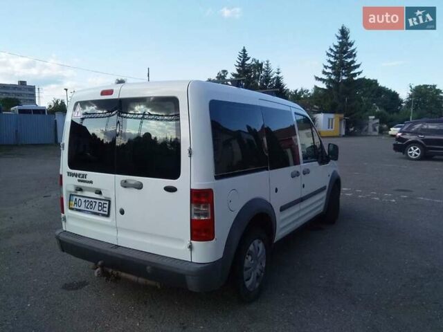 Белый Форд Транзит Коннект, объемом двигателя 1.8 л и пробегом 280 тыс. км за 4000 $, фото 2 на Automoto.ua
