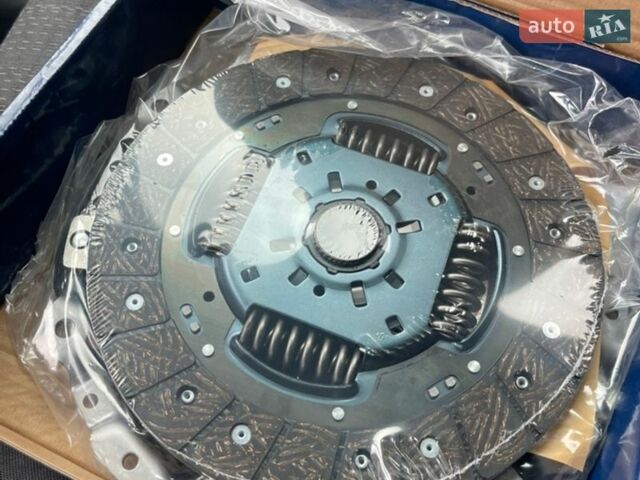 Белый Форд Транзит Коннект, объемом двигателя 1.8 л и пробегом 320 тыс. км за 2900 $, фото 31 на Automoto.ua