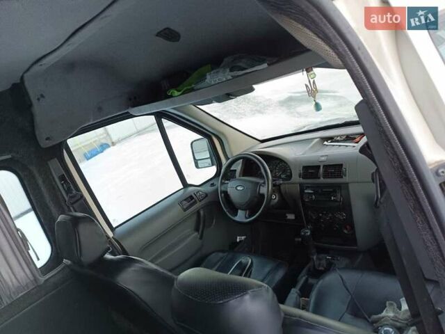 Белый Форд Транзит Коннект, объемом двигателя 1.8 л и пробегом 450 тыс. км за 3500 $, фото 1 на Automoto.ua