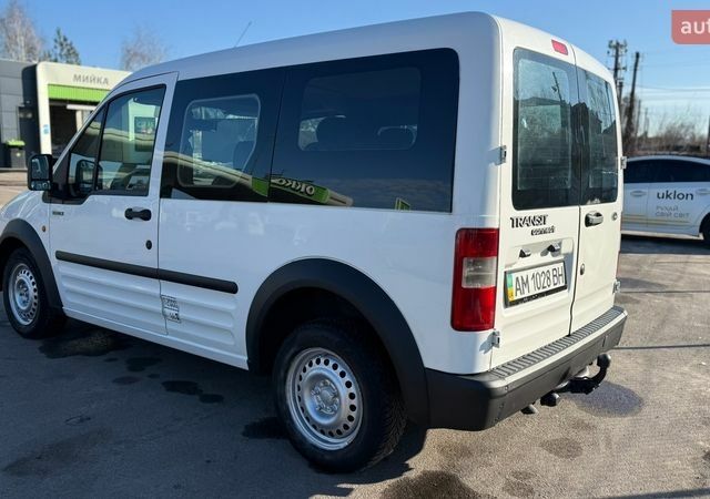 Білий Форд Транзит Коннект, об'ємом двигуна 1.75 л та пробігом 200 тис. км за 4900 $, фото 5 на Automoto.ua