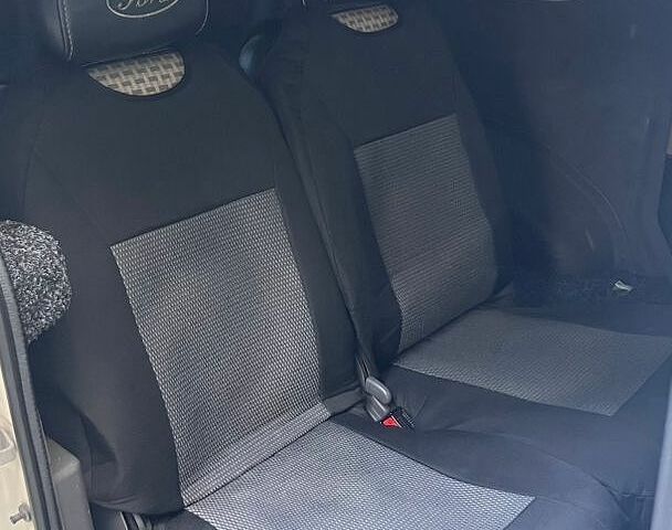 Белый Форд Транзит Коннект, объемом двигателя 1.8 л и пробегом 304 тыс. км за 4800 $, фото 32 на Automoto.ua