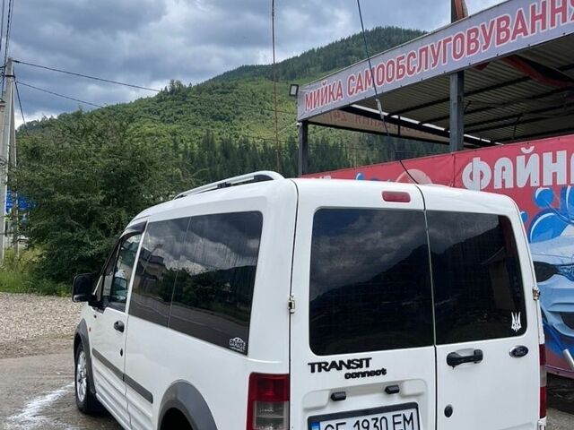 Белый Форд Транзит Коннект, объемом двигателя 1.8 л и пробегом 306 тыс. км за 4600 $, фото 5 на Automoto.ua