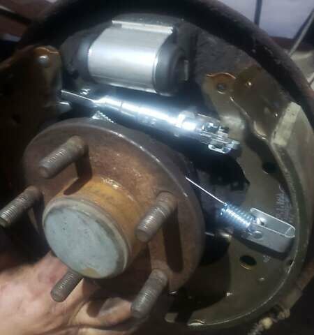 Белый Форд Транзит Коннект, объемом двигателя 1.8 л и пробегом 280 тыс. км за 4850 $, фото 11 на Automoto.ua