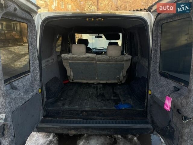 Білий Форд Транзит Коннект, об'ємом двигуна 1.75 л та пробігом 335 тис. км за 3950 $, фото 7 на Automoto.ua