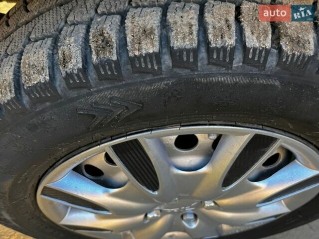 Білий Форд Транзит Коннект, об'ємом двигуна 1.8 л та пробігом 463 тис. км за 3850 $, фото 14 на Automoto.ua