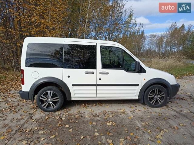 Форд Транзит Коннект 2006 у Коростене на Automoto.ua Білий Форд Транзит Коннект, об'ємом двигуна 1.8 л та пробігом 318 тис. км за 6300 $, фото 1 на Automoto.ua