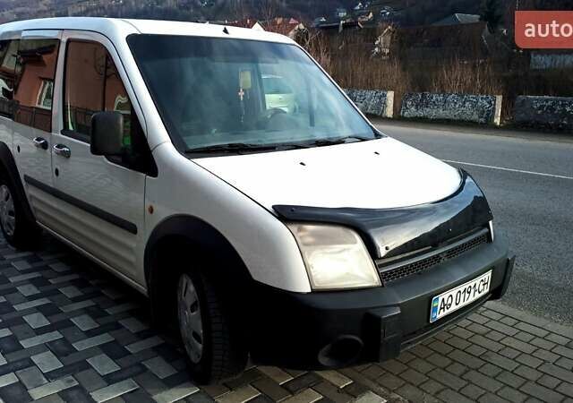 Белый Форд Транзит Коннект, объемом двигателя 1.8 л и пробегом 306 тыс. км за 4200 $, фото 2 на Automoto.ua