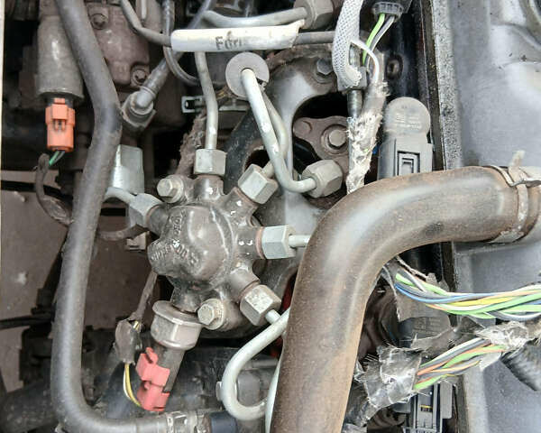 Белый Форд Транзит Коннект, объемом двигателя 1.75 л и пробегом 230 тыс. км за 4400 $, фото 19 на Automoto.ua