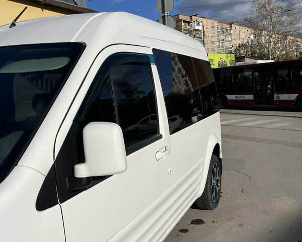 Белый Форд Транзит Коннект, объемом двигателя 1.75 л и пробегом 224 тыс. км за 5200 $, фото 3 на Automoto.ua