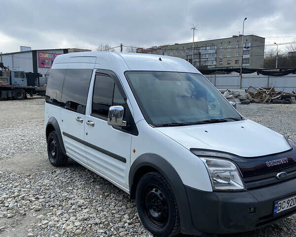 Белый Форд Транзит Коннект, объемом двигателя 1.75 л и пробегом 242 тыс. км за 4200 $, фото 5 на Automoto.ua