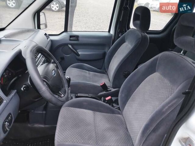 Белый Форд Транзит Коннект, объемом двигателя 1.75 л и пробегом 350 тыс. км за 4950 $, фото 9 на Automoto.ua