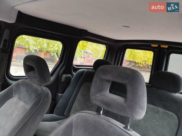 Білий Форд Транзит Коннект, об'ємом двигуна 1.75 л та пробігом 350 тис. км за 4999 $, фото 9 на Automoto.ua
