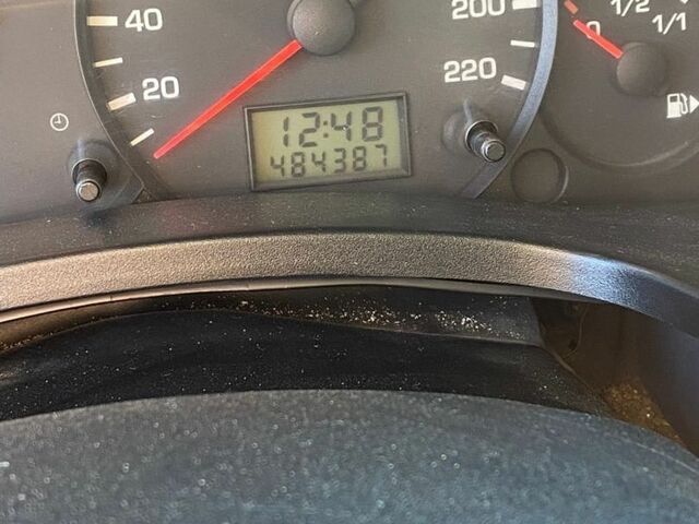 Білий Форд Транзит Коннект, об'ємом двигуна 1.8 л та пробігом 483 тис. км за 3700 $, фото 7 на Automoto.ua