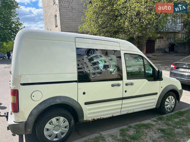 Білий Форд Транзит Коннект, об'ємом двигуна 1.8 л та пробігом 200 тис. км за 3800 $, фото 2 на Automoto.ua