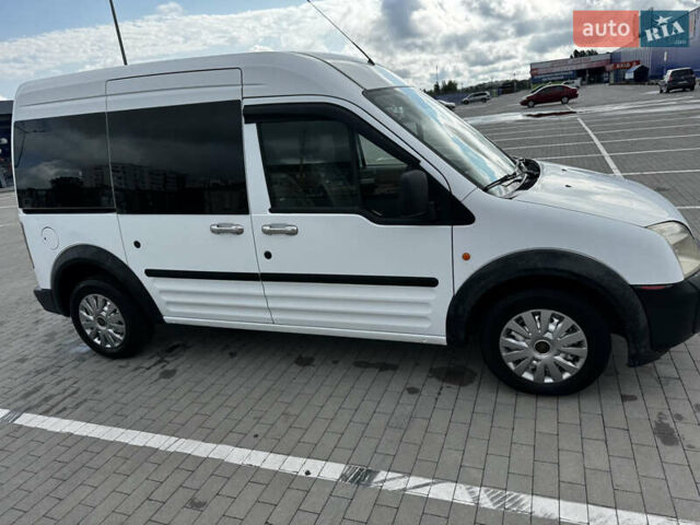 Белый Форд Транзит Коннект, объемом двигателя 1.75 л и пробегом 400 тыс. км за 4500 $, фото 3 на Automoto.ua
