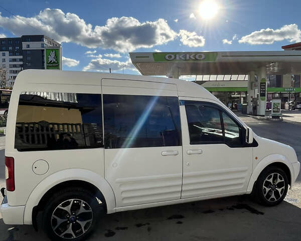 Белый Форд Транзит Коннект, объемом двигателя 1.75 л и пробегом 224 тыс. км за 5200 $, фото 6 на Automoto.ua