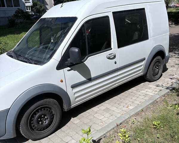 Білий Форд Транзит Коннект, об'ємом двигуна 1.8 л та пробігом 310 тис. км за 4500 $, фото 2 на Automoto.ua