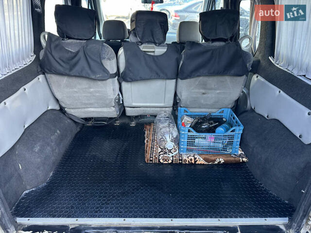 Білий Форд Транзит Коннект, об'ємом двигуна 1.75 л та пробігом 236 тис. км за 4600 $, фото 24 на Automoto.ua