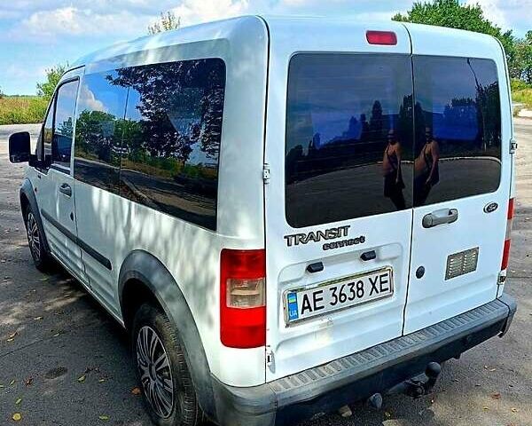 Белый Форд Транзит Коннект, объемом двигателя 1.8 л и пробегом 270 тыс. км за 4000 $, фото 3 на Automoto.ua