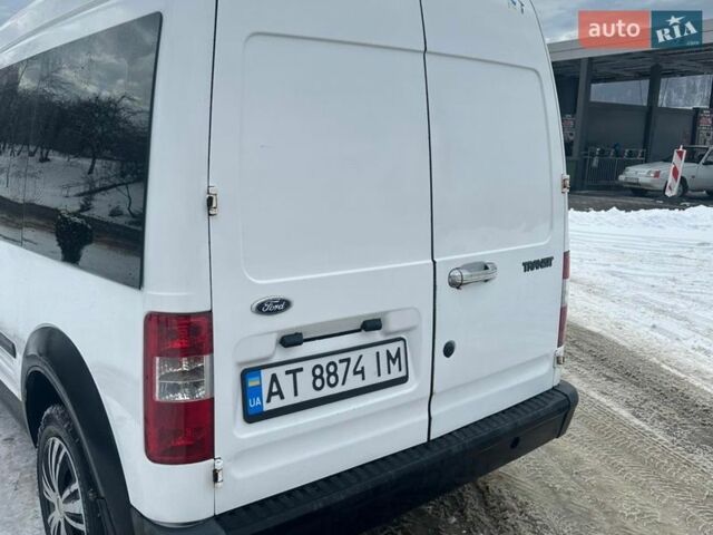 Білий Форд Транзит Коннект, об'ємом двигуна 1.8 л та пробігом 390 тис. км за 3800 $, фото 12 на Automoto.ua