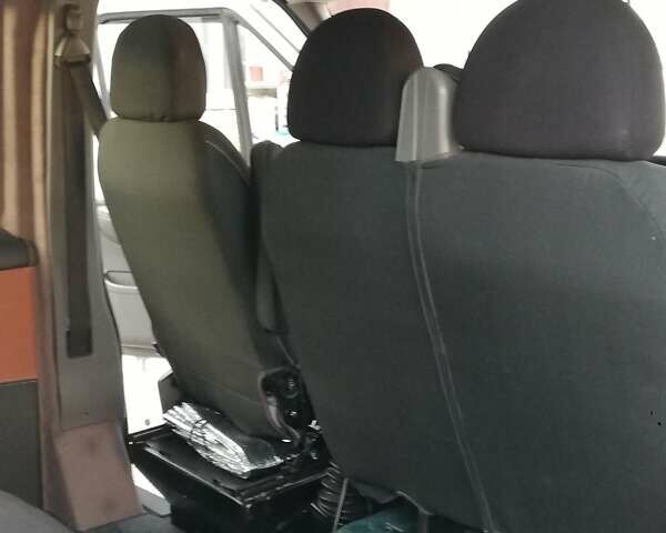 Белый Форд Транзит Коннект, объемом двигателя 2 л и пробегом 258 тыс. км за 5100 $, фото 11 на Automoto.ua