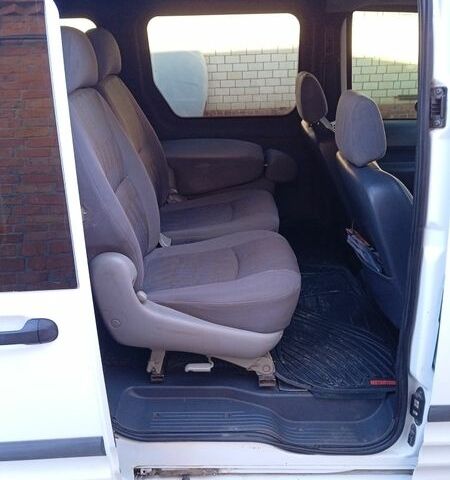 Белый Форд Транзит Коннект, объемом двигателя 1.75 л и пробегом 340 тыс. км за 4200 $, фото 3 на Automoto.ua