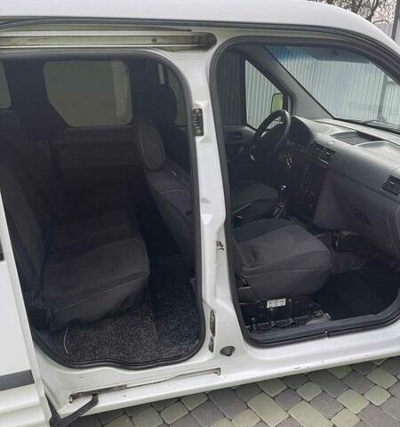 Білий Форд Транзит Коннект, об'ємом двигуна 1.75 л та пробігом 246 тис. км за 4500 $, фото 6 на Automoto.ua