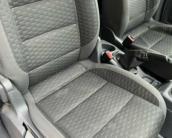 Белый Форд Транзит Коннект, объемом двигателя 1.75 л и пробегом 268 тыс. км за 5700 $, фото 6 на Automoto.ua