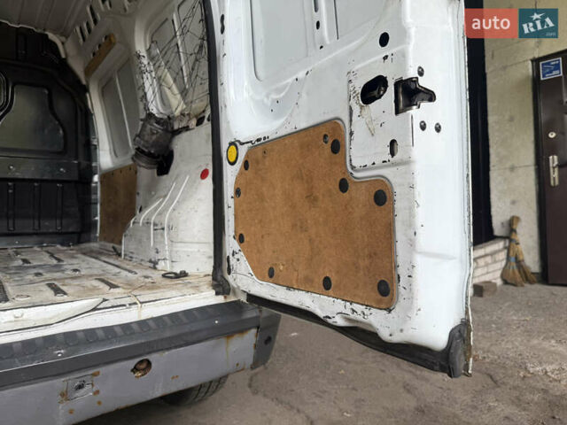 Білий Форд Транзит Коннект, об'ємом двигуна 1.75 л та пробігом 493 тис. км за 2500 $, фото 17 на Automoto.ua