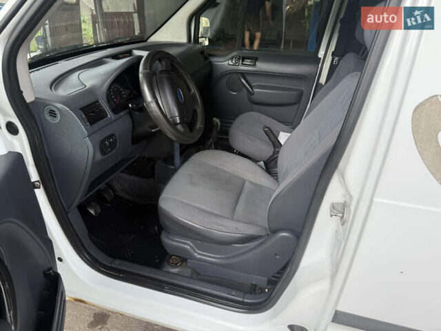 Білий Форд Транзит Коннект, об'ємом двигуна 1.75 л та пробігом 493 тис. км за 2500 $, фото 21 на Automoto.ua