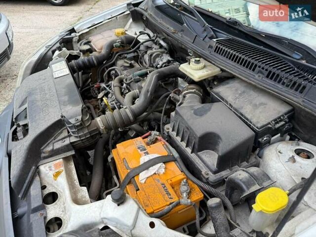 Белый Форд Транзит Коннект, объемом двигателя 1.75 л и пробегом 386 тыс. км за 3400 $, фото 8 на Automoto.ua