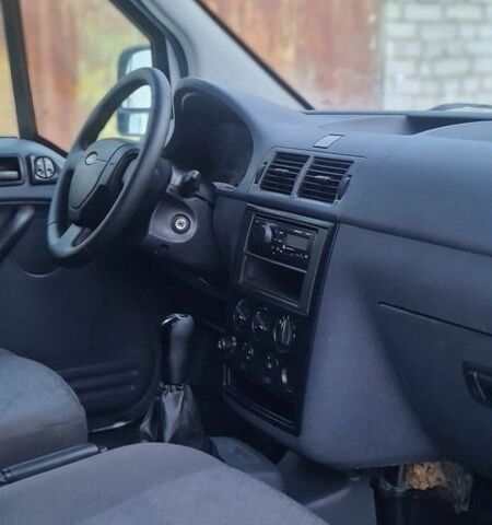 Белый Форд Транзит Коннект, объемом двигателя 1.8 л и пробегом 316 тыс. км за 4299 $, фото 9 на Automoto.ua