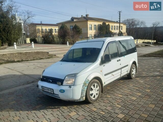 Белый Форд Транзит Коннект, объемом двигателя 2 л и пробегом 300 тыс. км за 4250 $, фото 9 на Automoto.ua