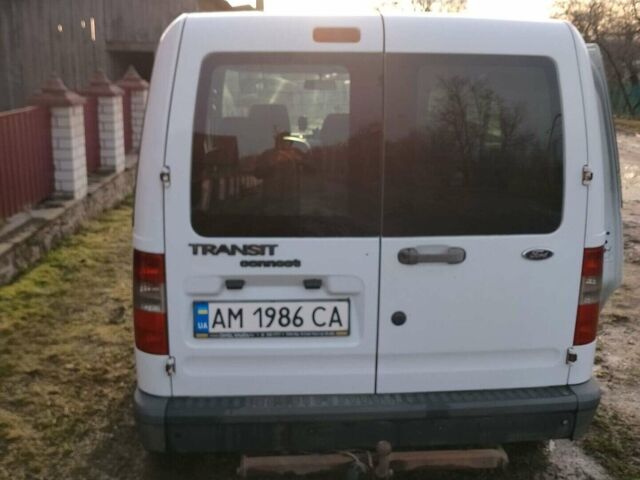 Білий Форд Транзит Коннект, об'ємом двигуна 1.8 л та пробігом 203 тис. км за 5000 $, фото 2 на Automoto.ua