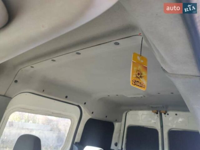 Белый Форд Транзит Коннект, объемом двигателя 1.8 л и пробегом 260 тыс. км за 4800 $, фото 4 на Automoto.ua