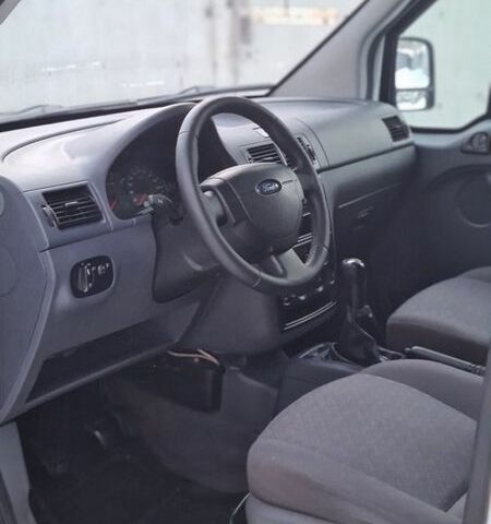 Белый Форд Транзит Коннект, объемом двигателя 1.8 л и пробегом 316 тыс. км за 4299 $, фото 6 на Automoto.ua