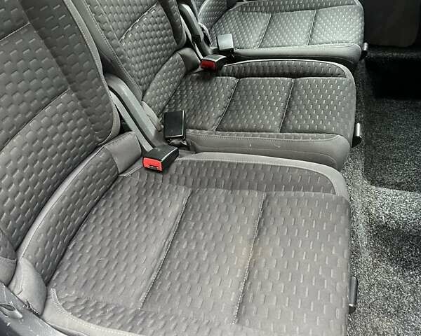 Белый Форд Транзит Коннект, объемом двигателя 1.75 л и пробегом 268 тыс. км за 5700 $, фото 9 на Automoto.ua