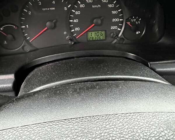 Білий Форд Транзит Коннект, об'ємом двигуна 1.75 л та пробігом 283 тис. км за 4639 $, фото 3 на Automoto.ua