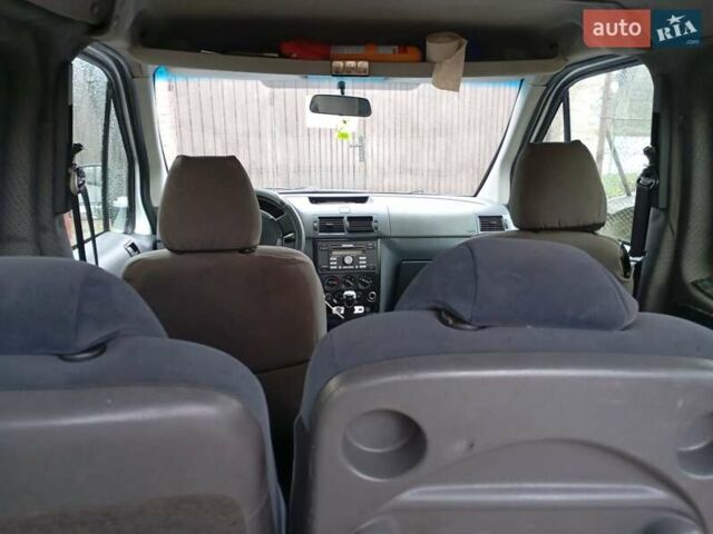 Белый Форд Транзит Коннект, объемом двигателя 1.75 л и пробегом 400 тыс. км за 4100 $, фото 7 на Automoto.ua